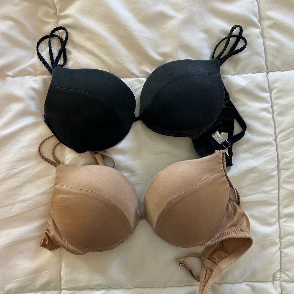 Intimissimi Woman's Simona Super Push-up Bra in Natural and Black
